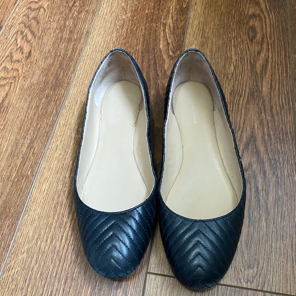 Ann Taylor Black Flats